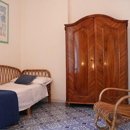 Villa Del Melograno ปัตตี ภายนอก รูปภาพ